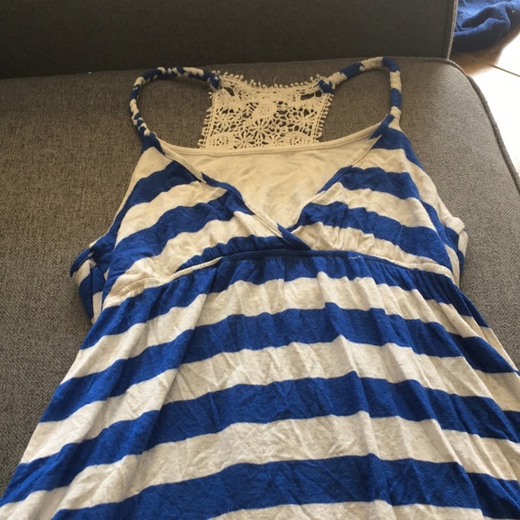 Blue and cream tank with lace. Small. - Picture 1 of 2
